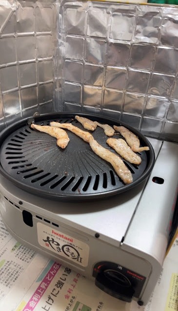 やきまるⅡで焼肉してる風景